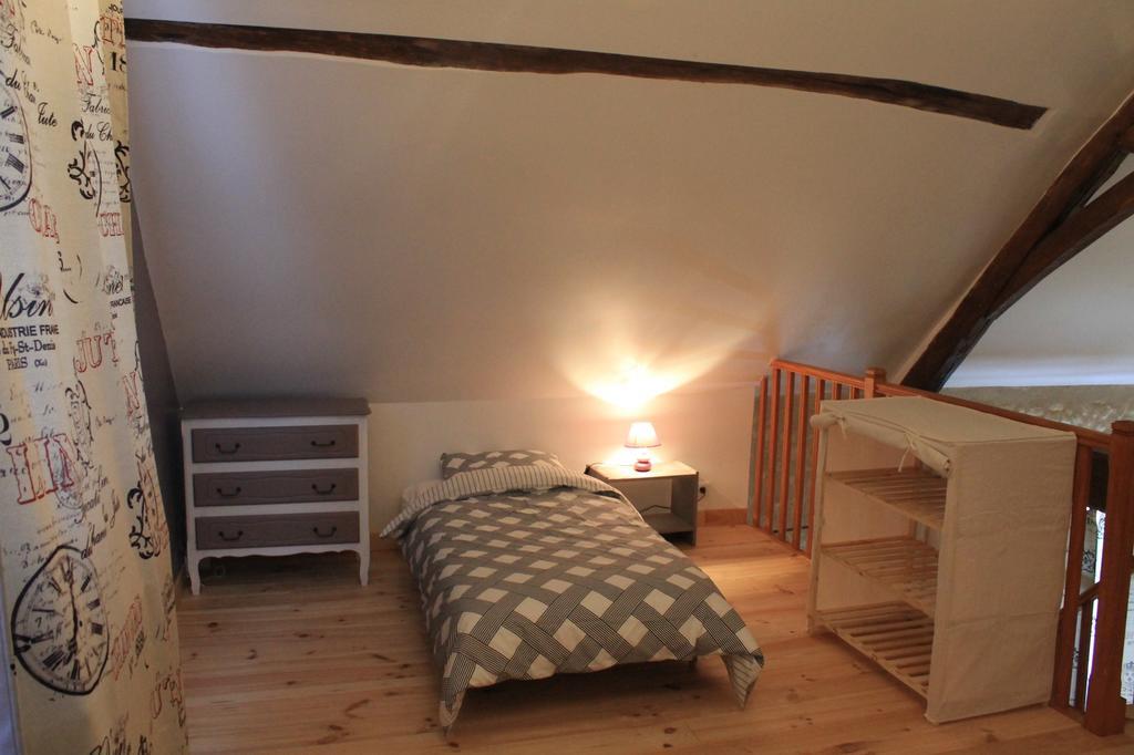 Gite De La Huaudiere Mosnes Quarto foto